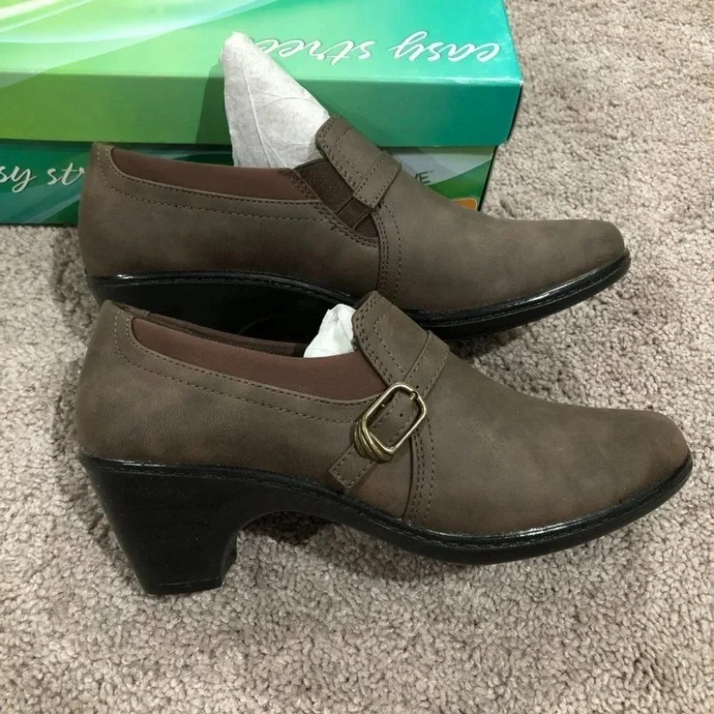 Easy Street Tawny Shooties heeled shoe‎ booties Size 10